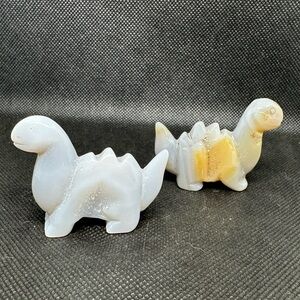 (1)Druzy Agate Dinosaur